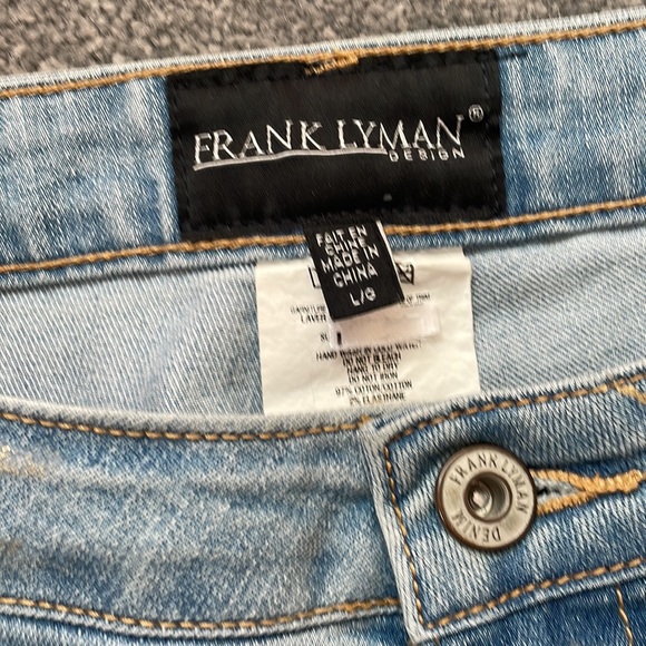 Denim with gold leaf print - Picture 2 of 3